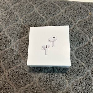 White Wireless Earbuds